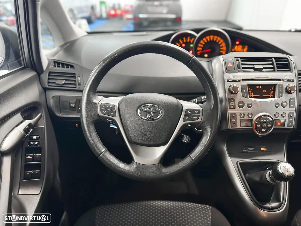 Toyota Verso 2.0 D-4D Energy - 7