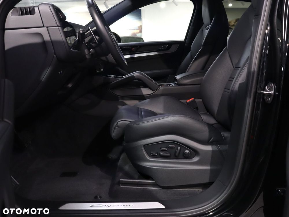Porsche Cayenne E-Hybrid PHEV - 17