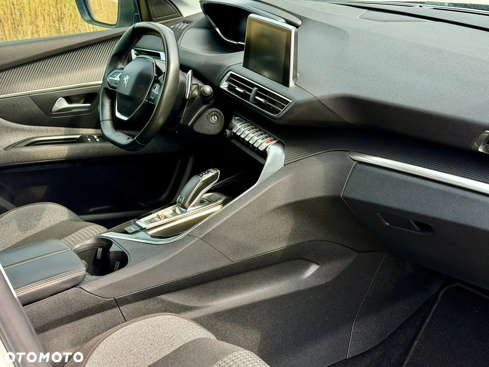 Peugeot 3008 BlueHDi 130 Stop & Start EAT8 Active Business-Paket - 6