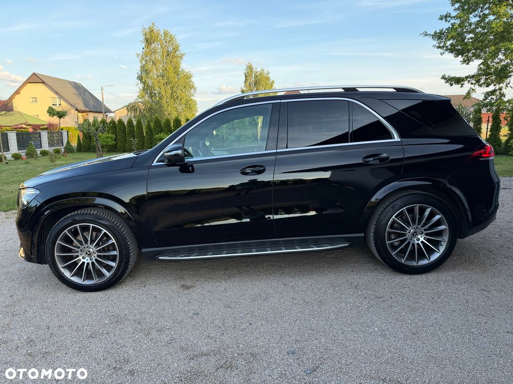 Mercedes-Benz GLE 300 d 4Matic 9G-TRONIC AMG Line - 13