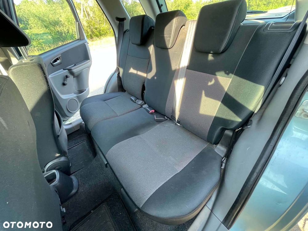 Suzuki SX4 1.5 - 13