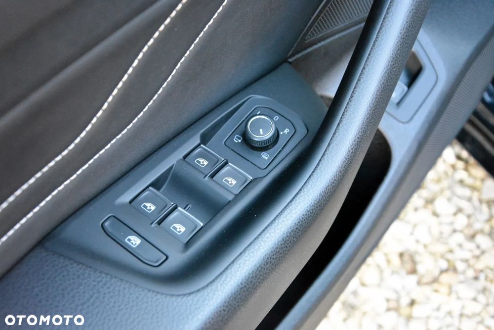 Volkswagen Arteon Shooting Brake 2.0 TDI 4Motion R-Line DSG - 17