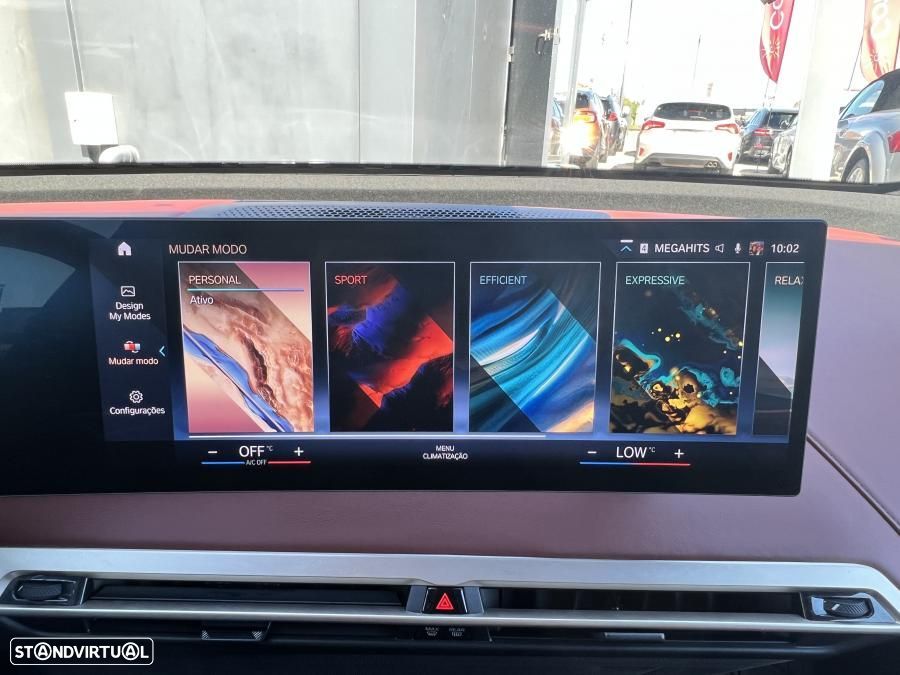 BMW iX xDrive 40 Pack Desportivo - 51