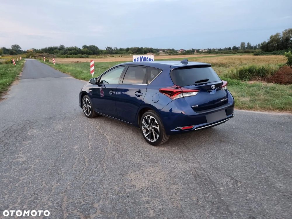 Toyota Auris 1.8 VVT-i Automatik Edition - 3