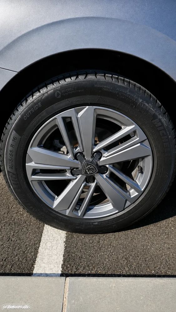 Peugeot 308 SW - 30