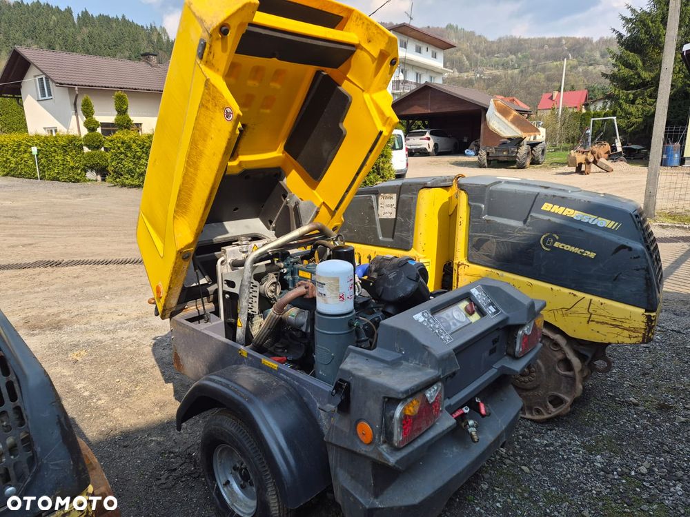 Atlas Copco XAS48 kompresor sprężarka śrubowa 2,3m/min, 2021r.