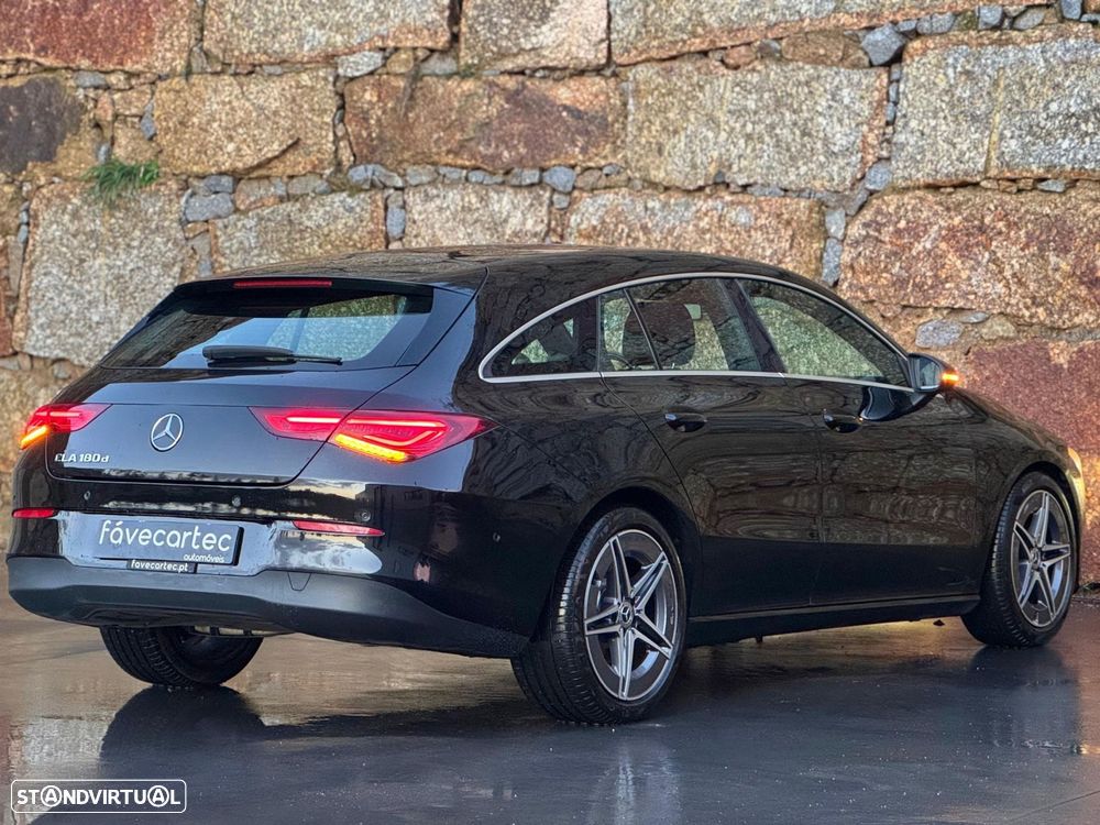 Mercedes-Benz CLA 180 d Shooting Brake Urban - 23