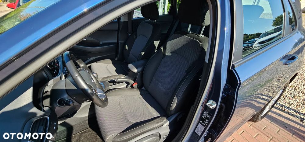 Hyundai i30 1.4 Passion - 15