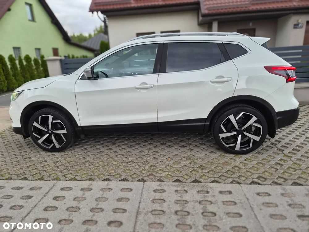 Nissan Qashqai 1.2 DIG-T Xtronic TEKNA+ - 12