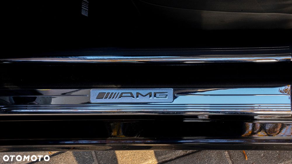 Mercedes-Benz CLS 63 AMG 7G-TRONIC - 22