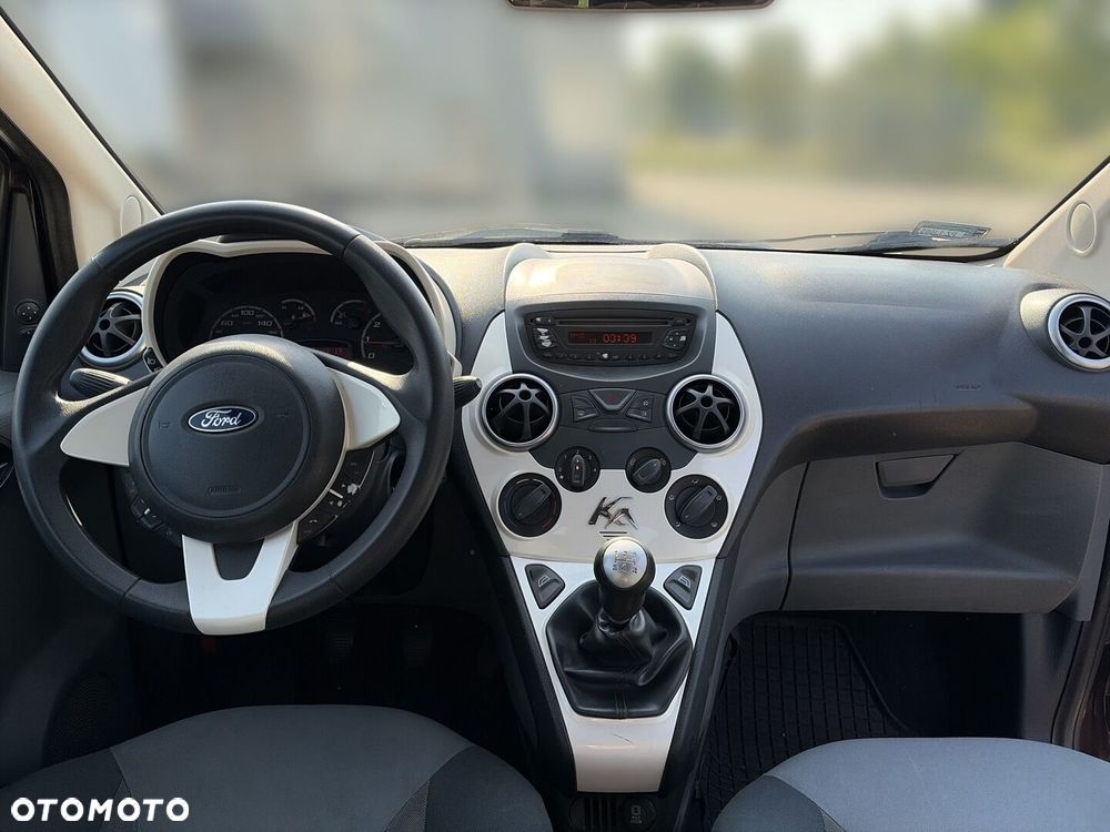 Ford KA - 13