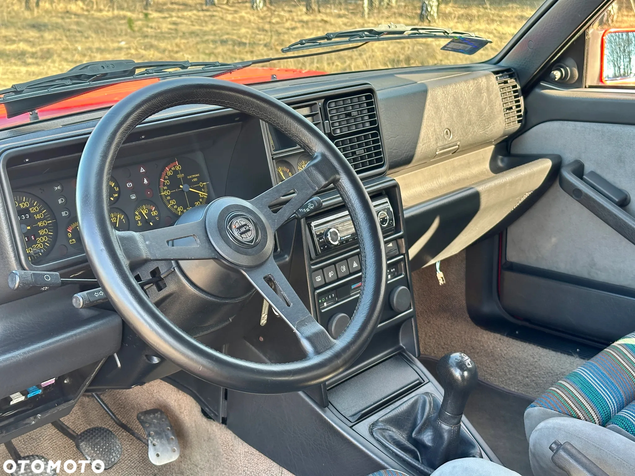 Lancia Delta 2000 HF Integrale 16V - 28