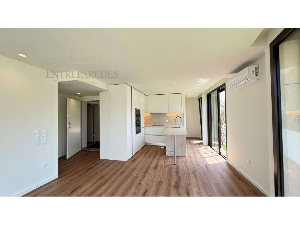Apartamento T1 Novo com jardim, estacionamento e arrumo para compra... - Grande imagem: 5/38
