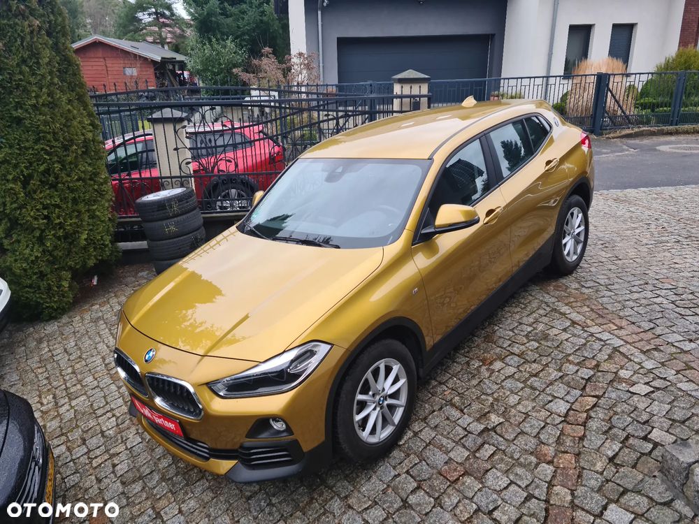 BMW X2 sDrive20i Advantage Plus - 11