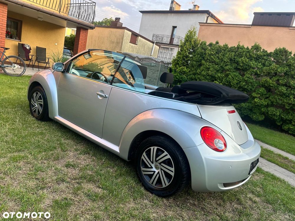 Volkswagen New Beetle 1.6 - 5
