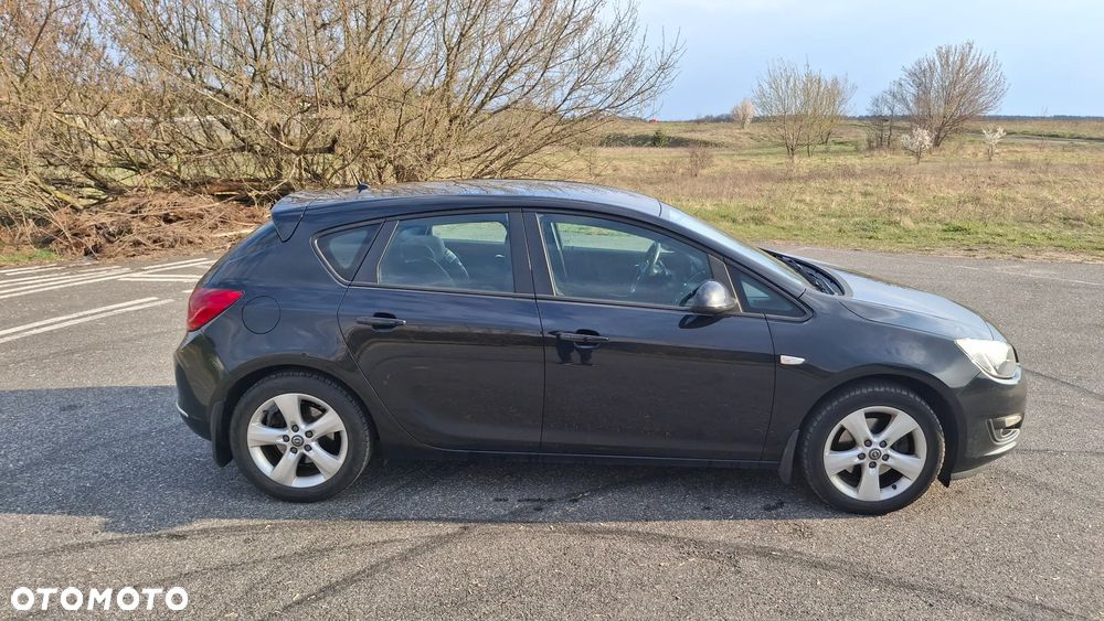 Opel Astra 1.7 CDTI - 7