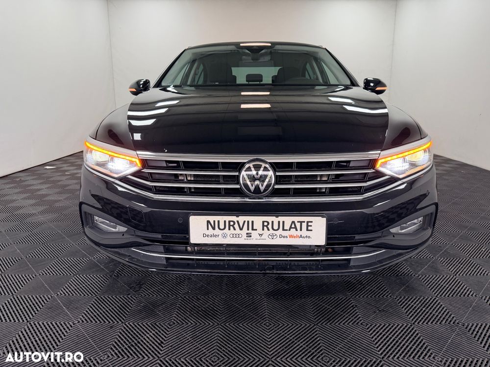 Volkswagen Passat 2.0 TDI DSG Highline - 1