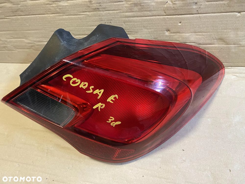 Lampa Opel Corsa E 3d prawa OE - 2