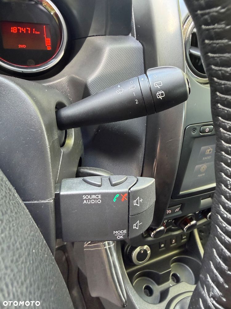 Dacia Duster 1.5 dCi Laureate 4x4 - 32