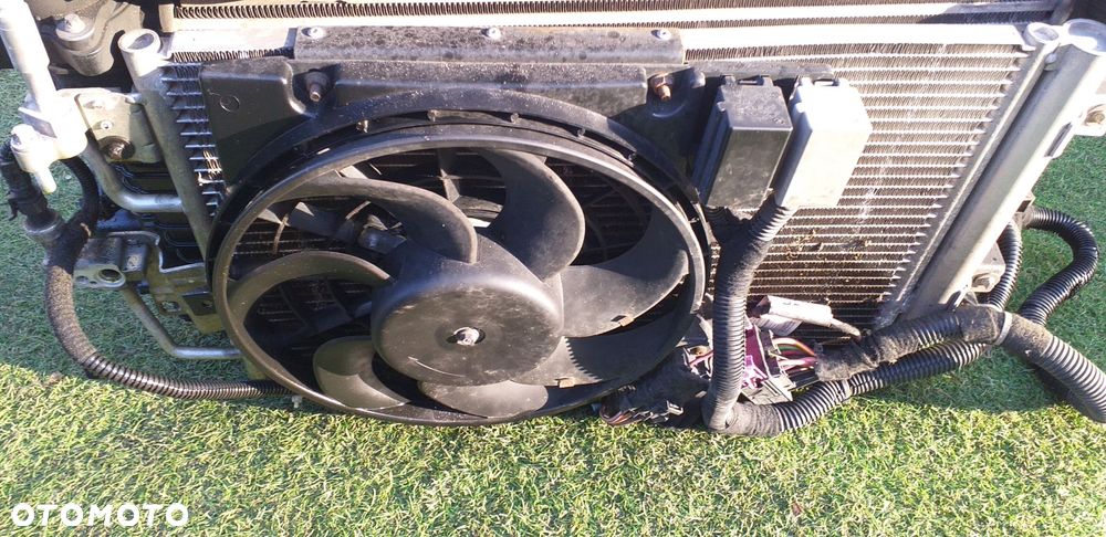 chłodnica zestaw opel zafira b 1.9 cdti - 2