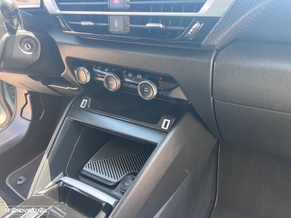 Citroën e-C4 50 kWh Shine Pack - 23