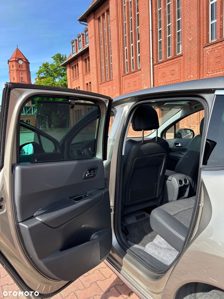 Peugeot 3008 1.2 PureTech Style - 13
