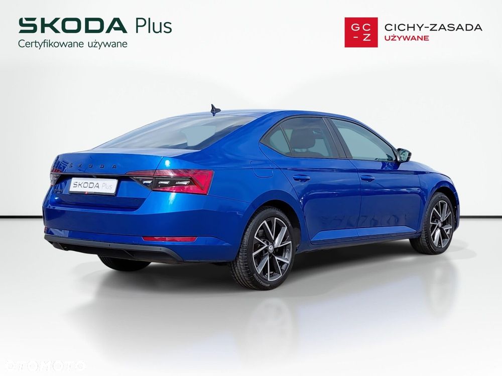 Skoda Superb 1.5 TSI Ambition DSG - 6