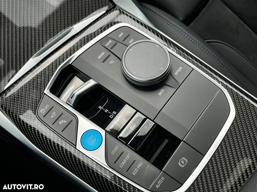 BMW i4 - 25