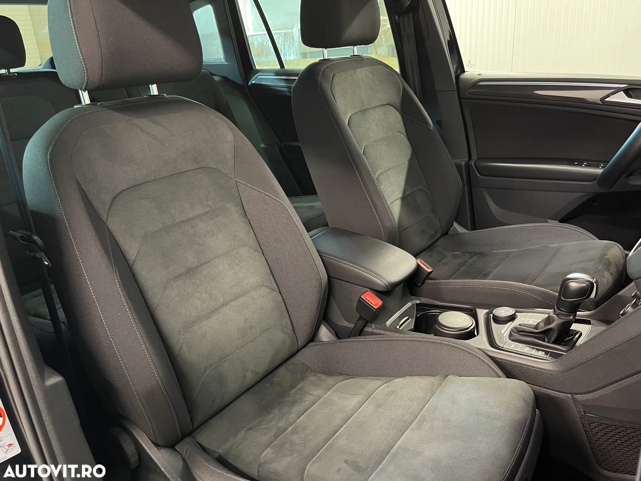 Volkswagen Tiguan 2.0 TDI DSG 4Mot Highline - 8