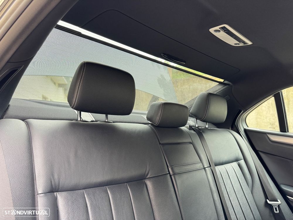 Mercedes-Benz E 220 - 15