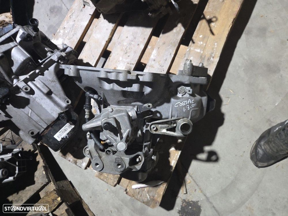 Caixa De Velocidades Opel Corsa C (X01) - 2