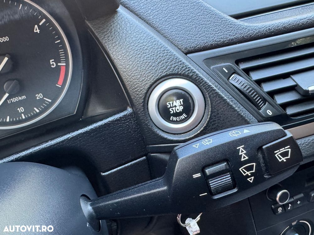 BMW X1 sDrive18d - 16