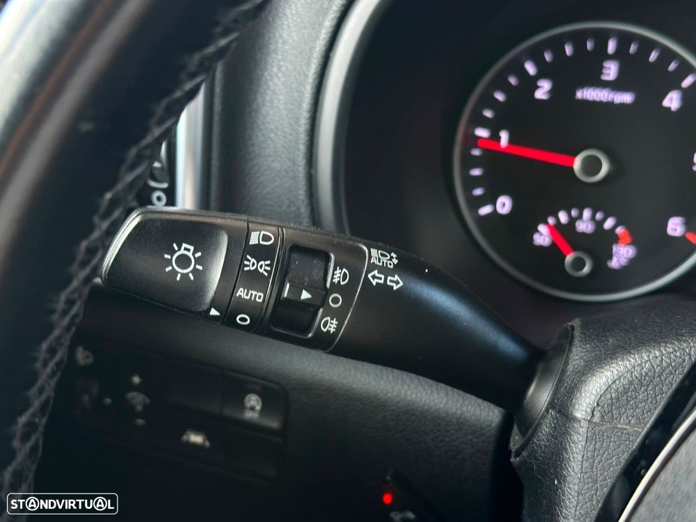 Kia Sportage - 16