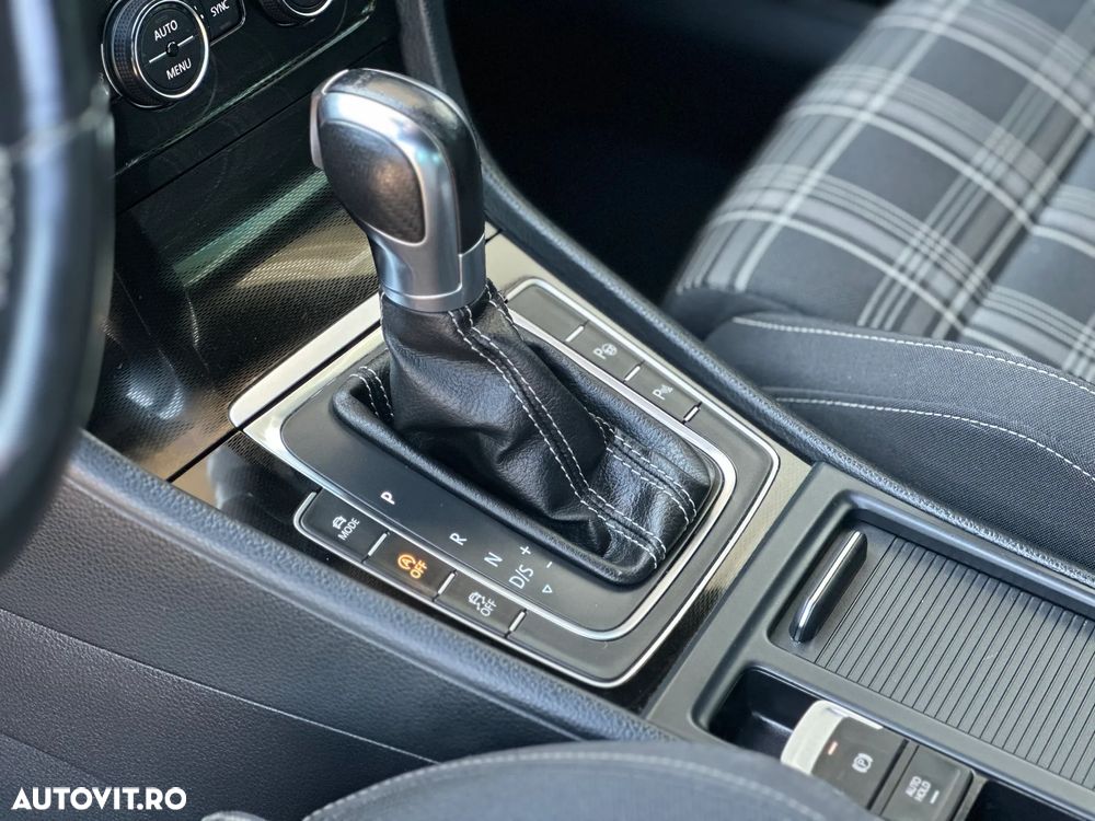 Volkswagen Golf GTD (BlueMotion Technology) DSG - 19