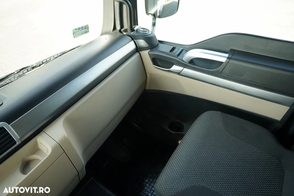 MAN TGL 10.180 / 4x2 / CAMION FRIGORIFIC - 6,1 m / THERMO KING V 500 MAX / EURO 6 - 32