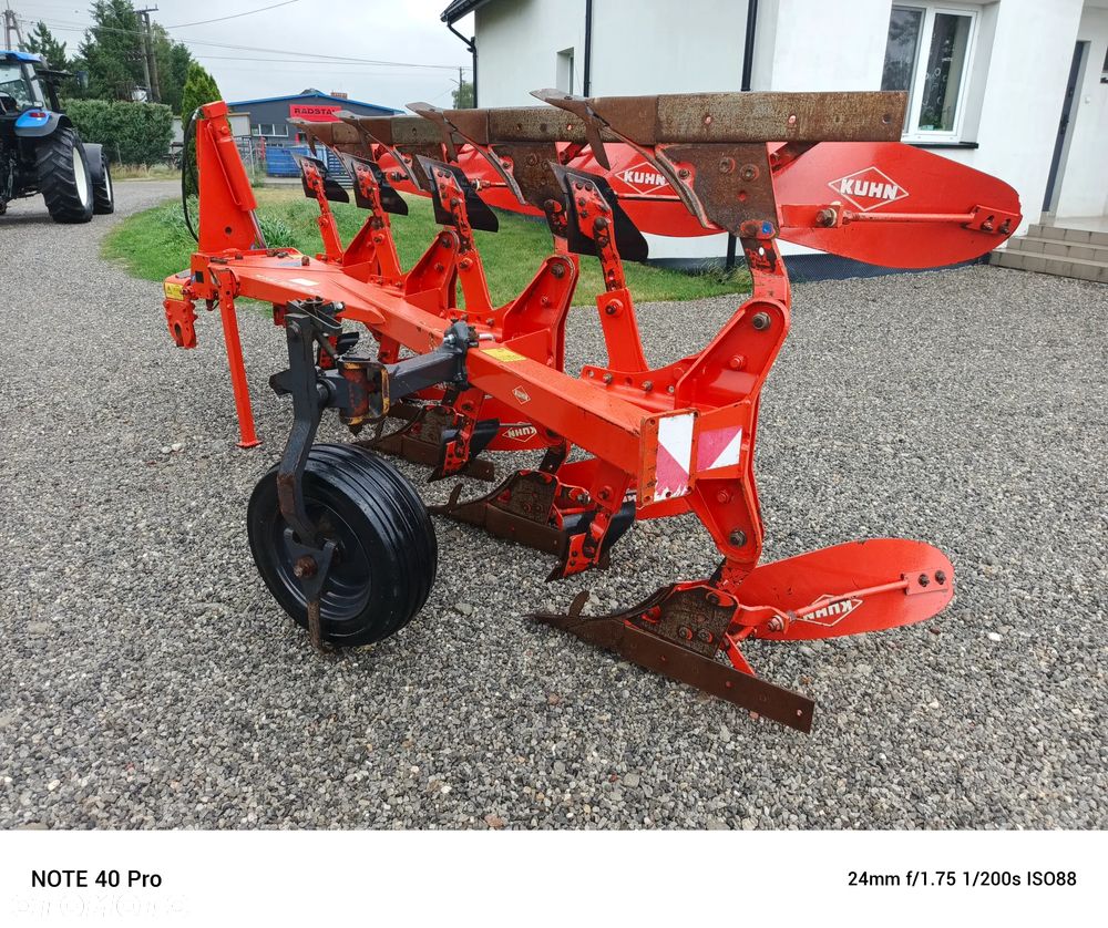 Kuhn Master 100 - 9