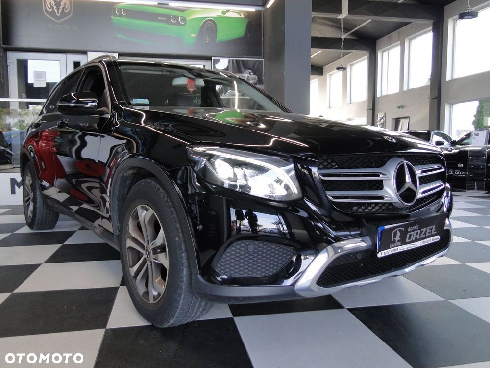 Mercedes-Benz GLC - 34