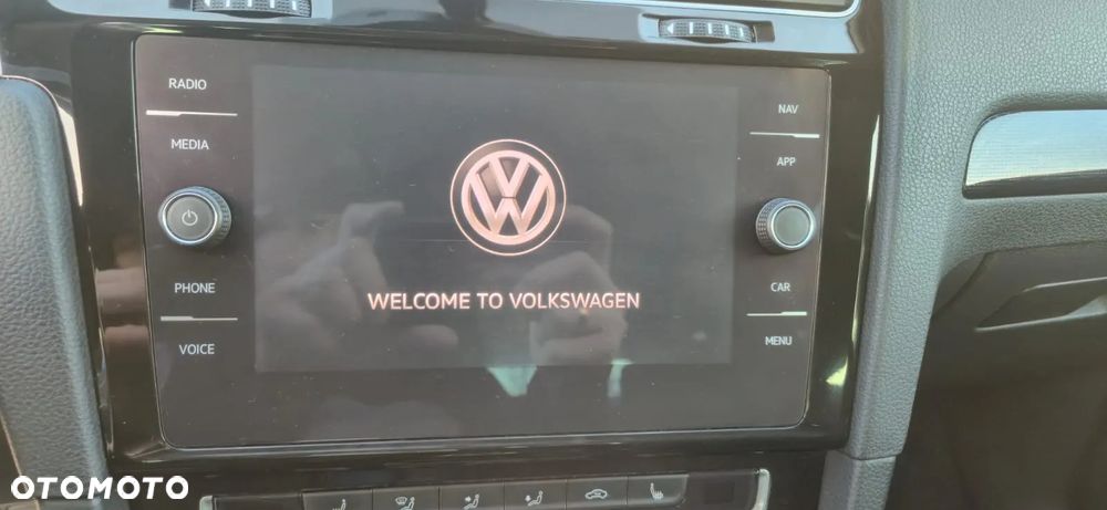 Volkswagen Golf 1.0 TSI Sound - 19