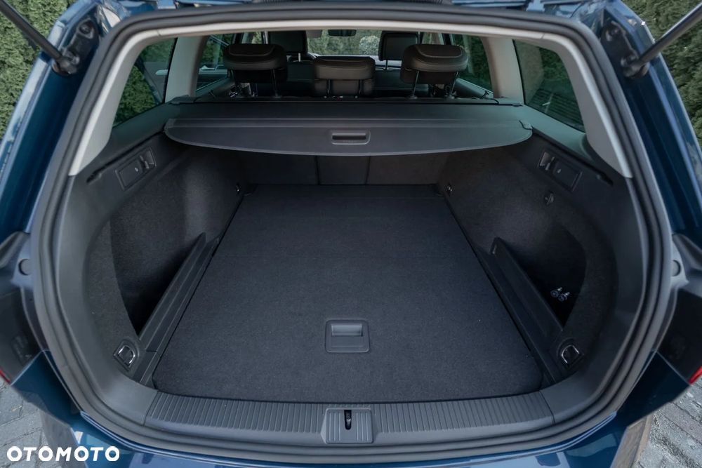 Volkswagen Passat Alltrack 2.0 TDI 4Mot DSG - 28