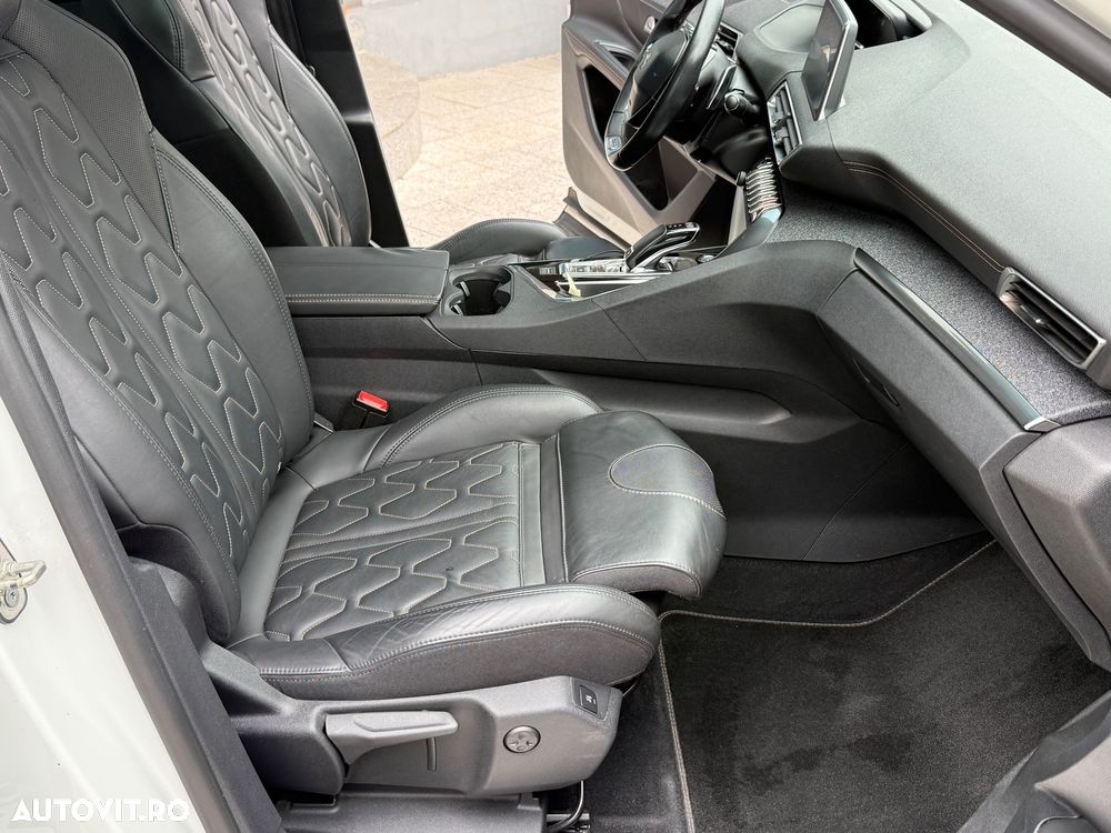 Peugeot 3008 1.2 PureTech Turbo S&S EAT6 GT-Line - 31