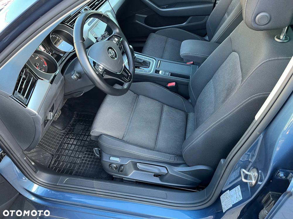 Volkswagen Passat 1.5 TSI EVO Comfortline DSG - 8