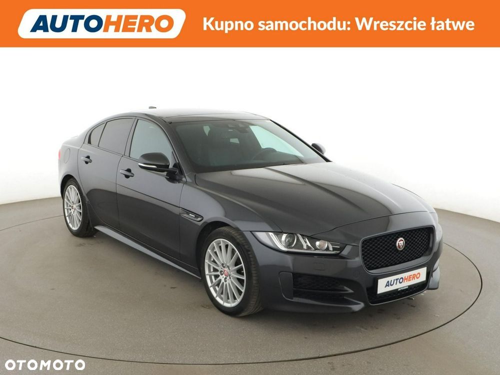 Jaguar XE 20d R-Sport - 11