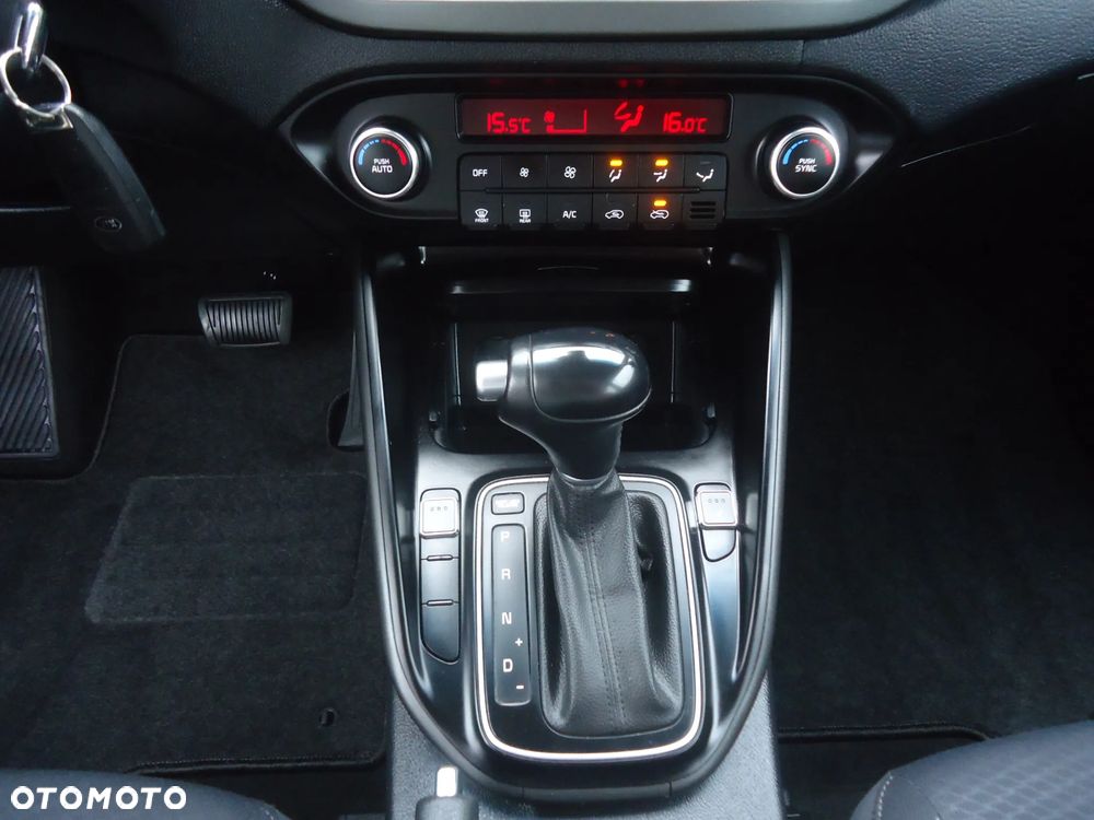 Kia Carens 2.0 GDI Automatik Edition 7 - 12