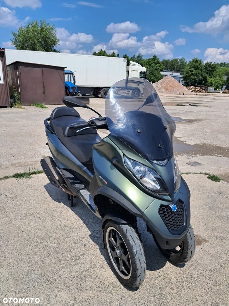 Piaggio MP-3 - 5