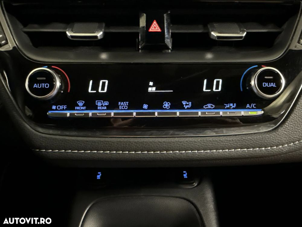 Toyota Corolla - 18