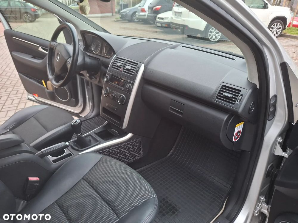 Mercedes-Benz Klasa A 170 Elegance - 18