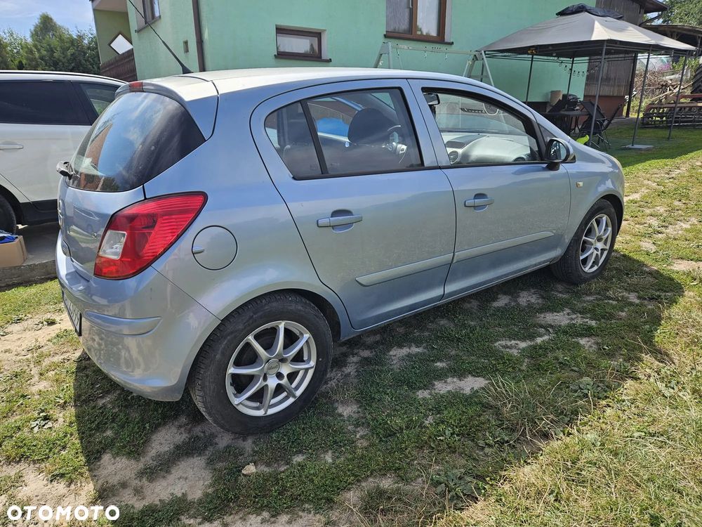 Opel Corsa 1.2 16V - 5