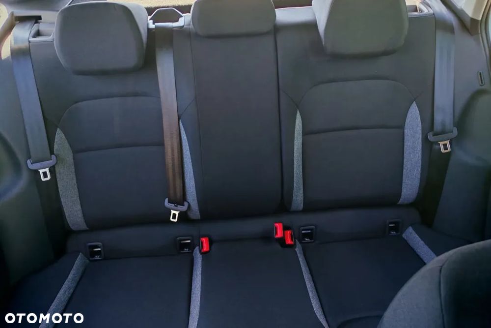 Skoda Kamiq 1.0 TSI Essence - 17