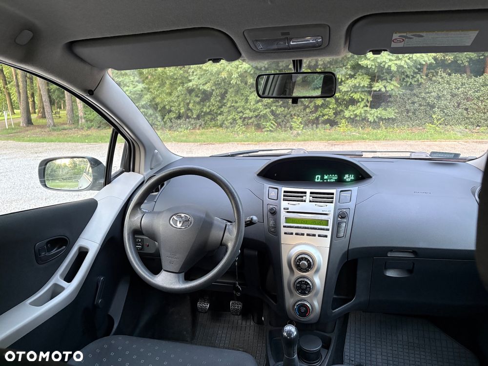 Toyota Yaris 1.0 Luna - 7