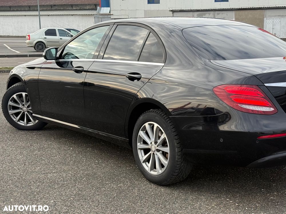 Mercedes-Benz E 220 d 9G-TRONIC - 7